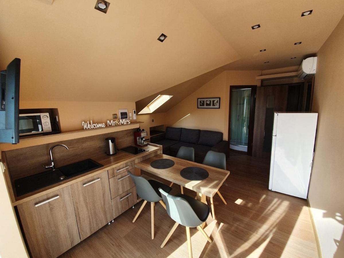 Happy Sun Medences Apartman Siofok Exterior photo