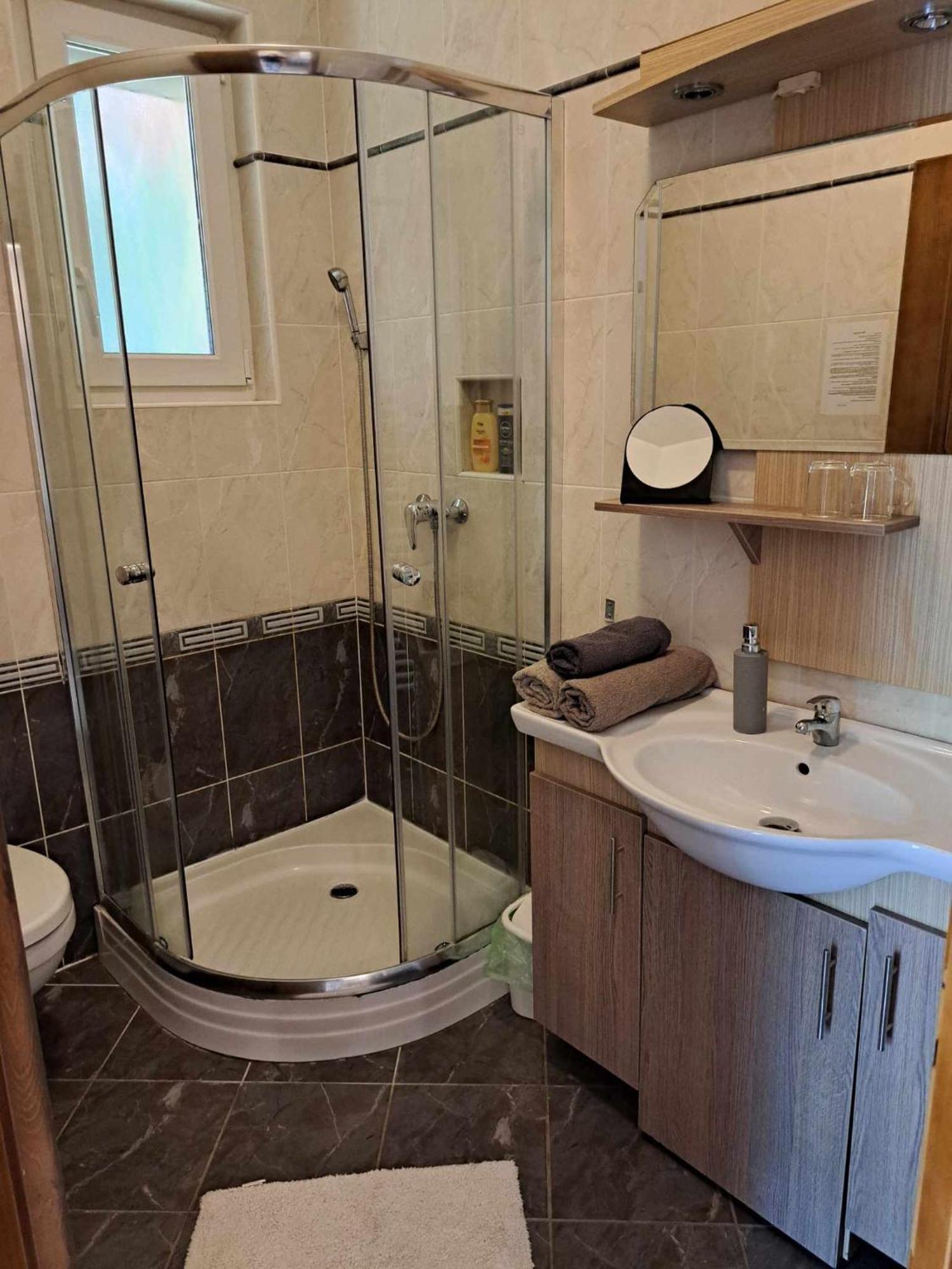 Happy Sun Medences Apartman Siofok Exterior photo