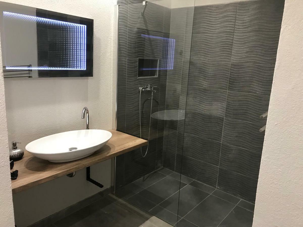 Happy Sun Medences Apartman Siofok Exterior photo